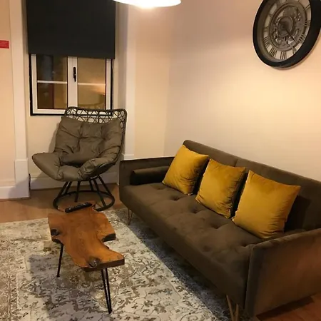 Miguel Torga Typical Apartamento