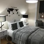 Miguel Torga Typical Apartamento